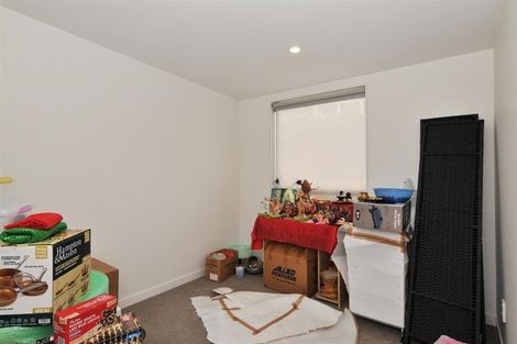 Photo of property in 7u4 Handyside Street, Tawa, Wellington, 5028