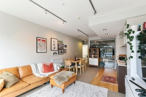 Photo of property in Masina Apartments, 307/80u Riddiford Street, Newtown, Wellington, 6021