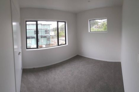 Photo of property in 16/9u Surrey Street, Tawa, Wellington, 5028
