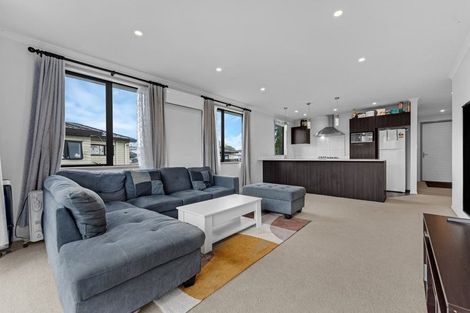Photo of property in 2/65e Metcalfe Road, Ranui, Auckland, 0612
