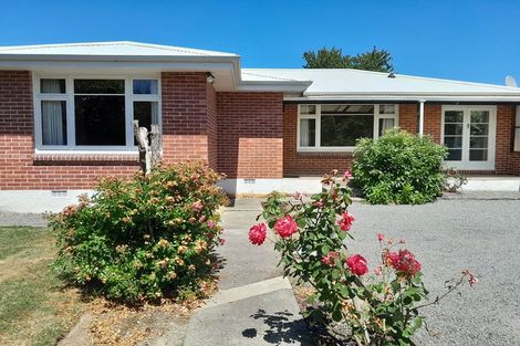 Photo of property in 11 Worthy Street, Ilam, Christchurch, 8041
