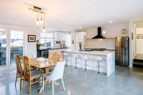 Photo of property in 9 Jellicoe Drive, Hamilton East, Hamilton, 3216