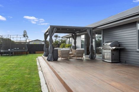 Photo of property in 21 Flaxon Place, Burwood, Christchurch, 8083