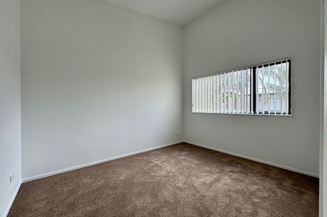 Photo of property in 86 Priestley Drive, Bucklands Beach, Auckland, 2014