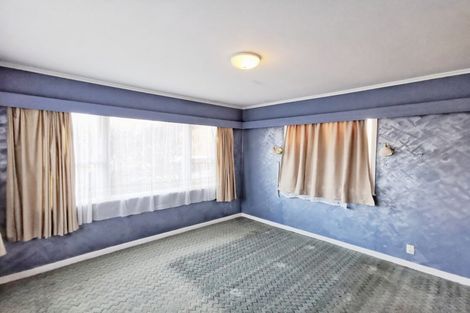 Photo of property in 6 Marlene Avenue, Te Atatu South, Auckland, 0610