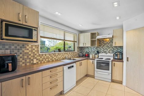 Photo of property in 100c Lake Terrace Road, Burwood, Christchurch, 8061