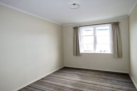 Photo of property in 5 Larsen Street, Westport, 7825