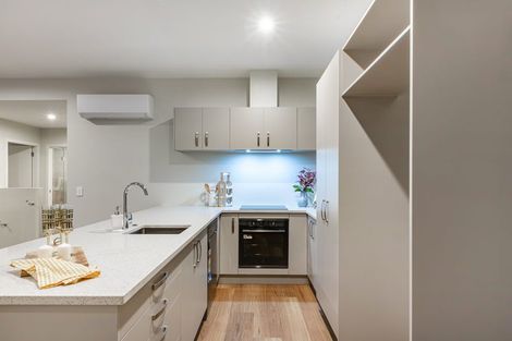 Photo of property in 4 Tradewinds Drive, Whitby, Porirua, 5024