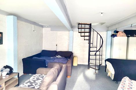 Photo of property in 37 Gainsborough Street, Manurewa, Auckland, 2102