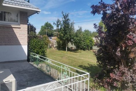 Photo of property in 122 Avonhead Road, Avonhead, Christchurch, 8042