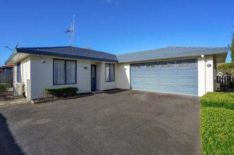 Photo of property in 38a Heath Street, St Andrews, Hamilton, 3200