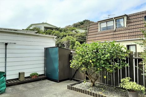 Photo of property in 3/2 Burdendale Grove, Churton Park, Wellington, 6037