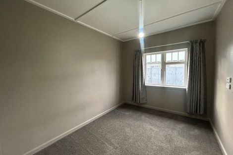 Photo of property in 15 Roebuck Street, Westport, 7825