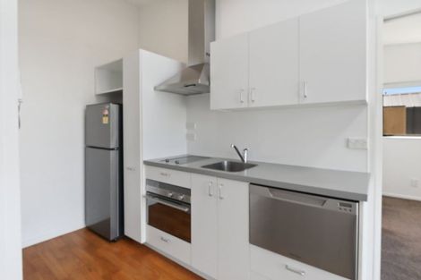 Photo of property in A9/101 Caledonian Road, St Albans, Christchurch, 8014