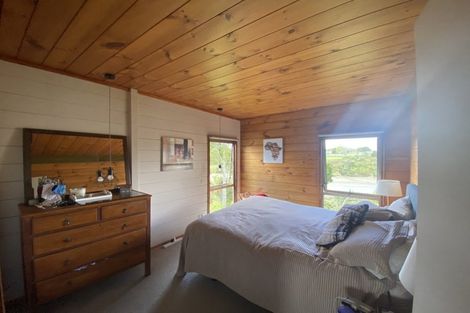 Photo of property in 24 Meachen Terrace, Waiuku, 2123