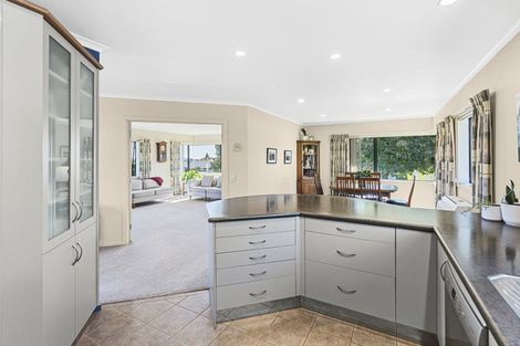 Photo of property in 6 Ash Place, Whalers Gate, New Plymouth, 4310