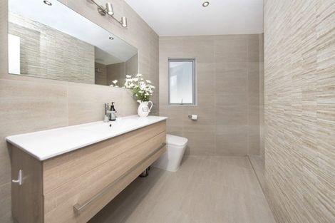 Photo of property in 91 Princes Street, Northcote Point, Auckland, 0627
