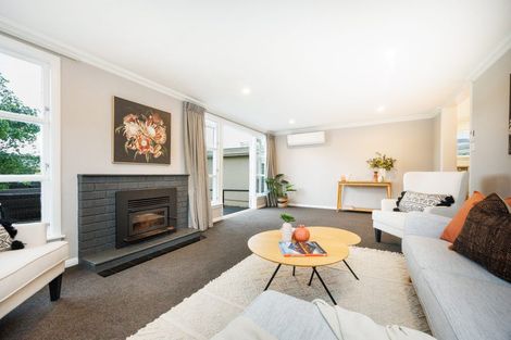 Photo of property in 7 Stirling Crescent, Hokowhitu, Palmerston North, 4410