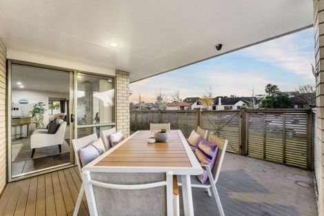 Photo of property in 32 Starlight Cove, Hobsonville, Auckland, 0618