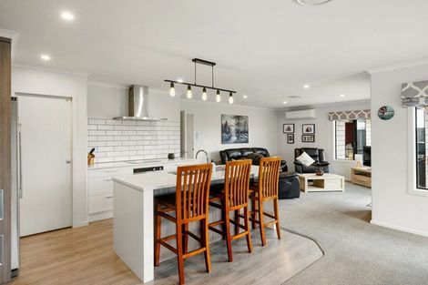 Photo of property in 46 Norfolk Drive, Cambridge, 3434