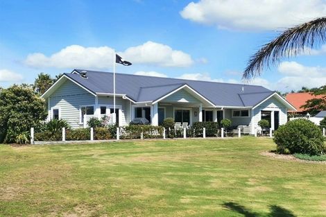 Photo of property in 2 Cayman Court, One Tree Point, 0118