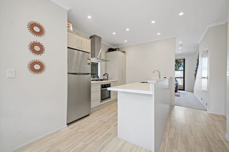 Photo of property in 31 Matairangi Avenue, Totara Heights, Auckland, 2105