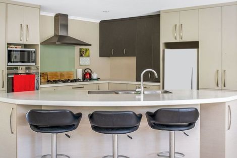 Photo of property in 4 Kotare Heights, Kerikeri, 0230