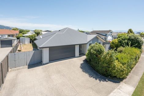 Photo of property in 29 Leicester Street, Stoke, Nelson, 7011