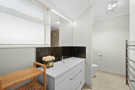 Photo of property in 56 Ayrshire Drive, Grandview Heights, Hamilton, 3200