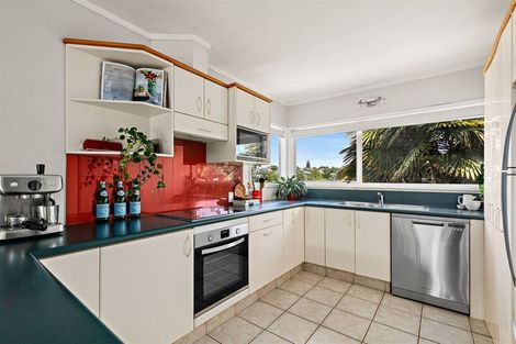 Photo of property in 22 Coromandel Crescent, Mairangi Bay, Auckland, 0630