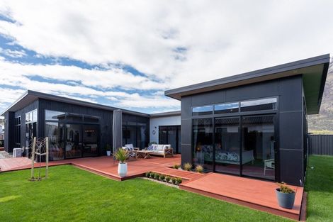 Photo of property in 117 Stalker Road, Lower Shotover, Queenstown, 9304