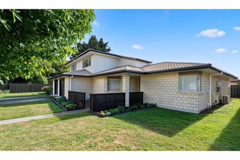 Photo of property in 33/64 Kawaha Point Road, Kawaha Point, Rotorua, 3010