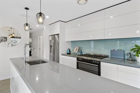 Photo of property in 74 Penetaka Heights, Pyes Pa, Tauranga, 3112