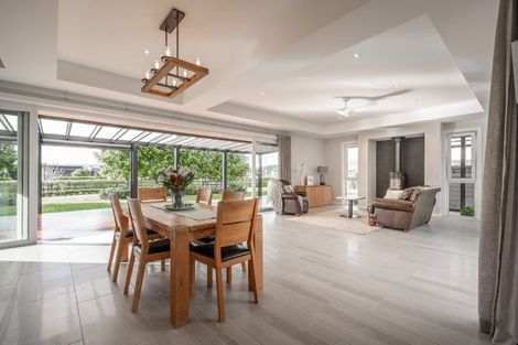 Photo of property in 1 Moemoea Place, Cambridge, 3434