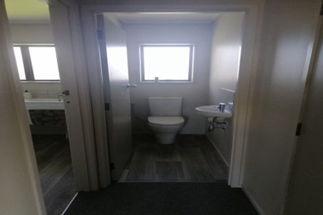 Photo of property in 7 Kathleen Place, Rainbow Point, Taupo, 3330