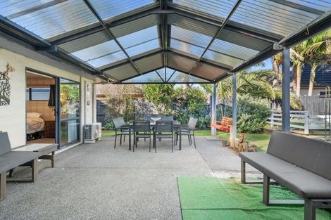 Photo of property in 42 Palazzo Drive, Papamoa Beach, Papamoa, 3118
