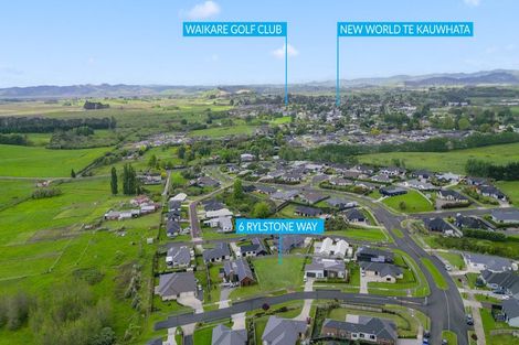 Photo of property in 6 Rylstone Way, Te Kauwhata, 3710