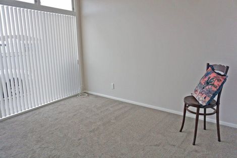 Photo of property in 72f Queen Street West, Levin, 5510