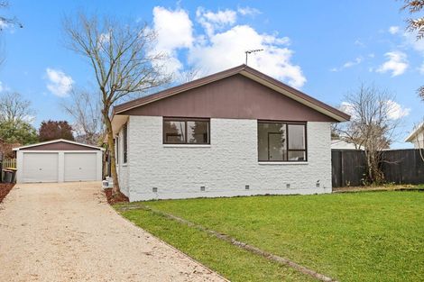 Photo of property in 9 Genista Place, Parklands, Christchurch, 8083