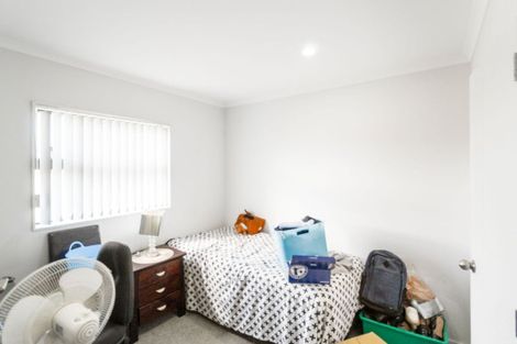 Photo of property in 57 Catkin Crescent, Papatoetoe, Auckland, 2025