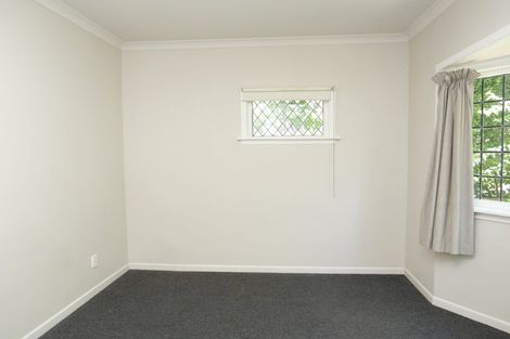 Photo of property in 5 Burrows Avenue, Karori, Wellington, 6012