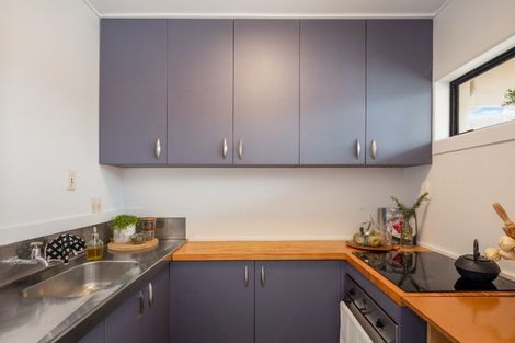 Photo of property in 22/4f Claremont Grove, Mount Victoria, Wellington, 6011