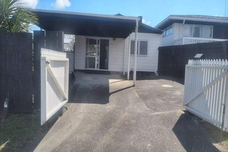 Photo of property in 39 Burbank Avenue, Manurewa, Auckland, 2102