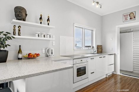 Photo of property in 22 Mandalay Terrace, Khandallah, Wellington, 6035