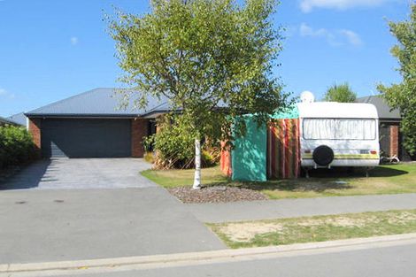 Photo of property in 19 Durrell Way, Rolleston, 7614