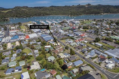 Photo of property in 7a Lee Street, Whitianga, 3510
