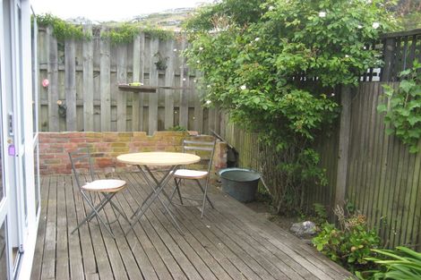 Photo of property in 166 Main Road, Redcliffs, Christchurch, 8081