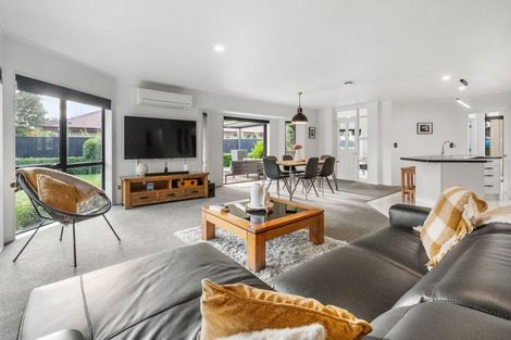 Photo of property in 89 Beechwood Drive, Northwood, Christchurch, 8051