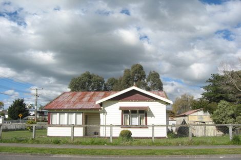 Photo of property in 11 Collins Street, Waipawa, 4210