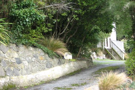 Photo of property in 20 Marion Street, Macandrew Bay, Dunedin, 9014